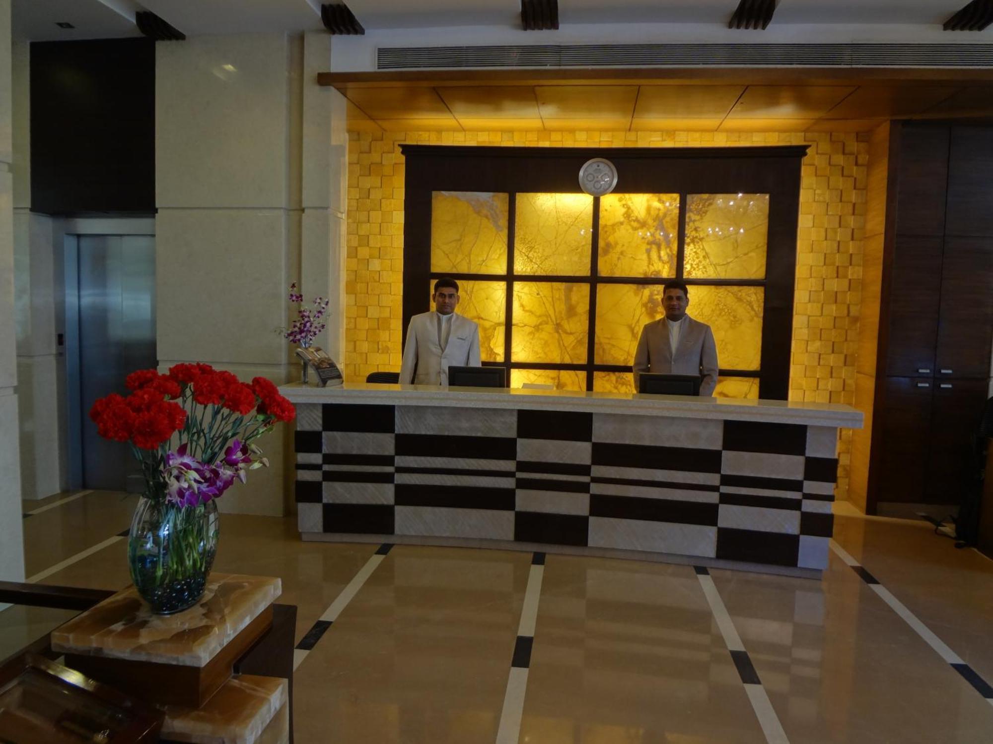Grand Residency Hotel & Serviced Apartments Mumbai Exterior photo