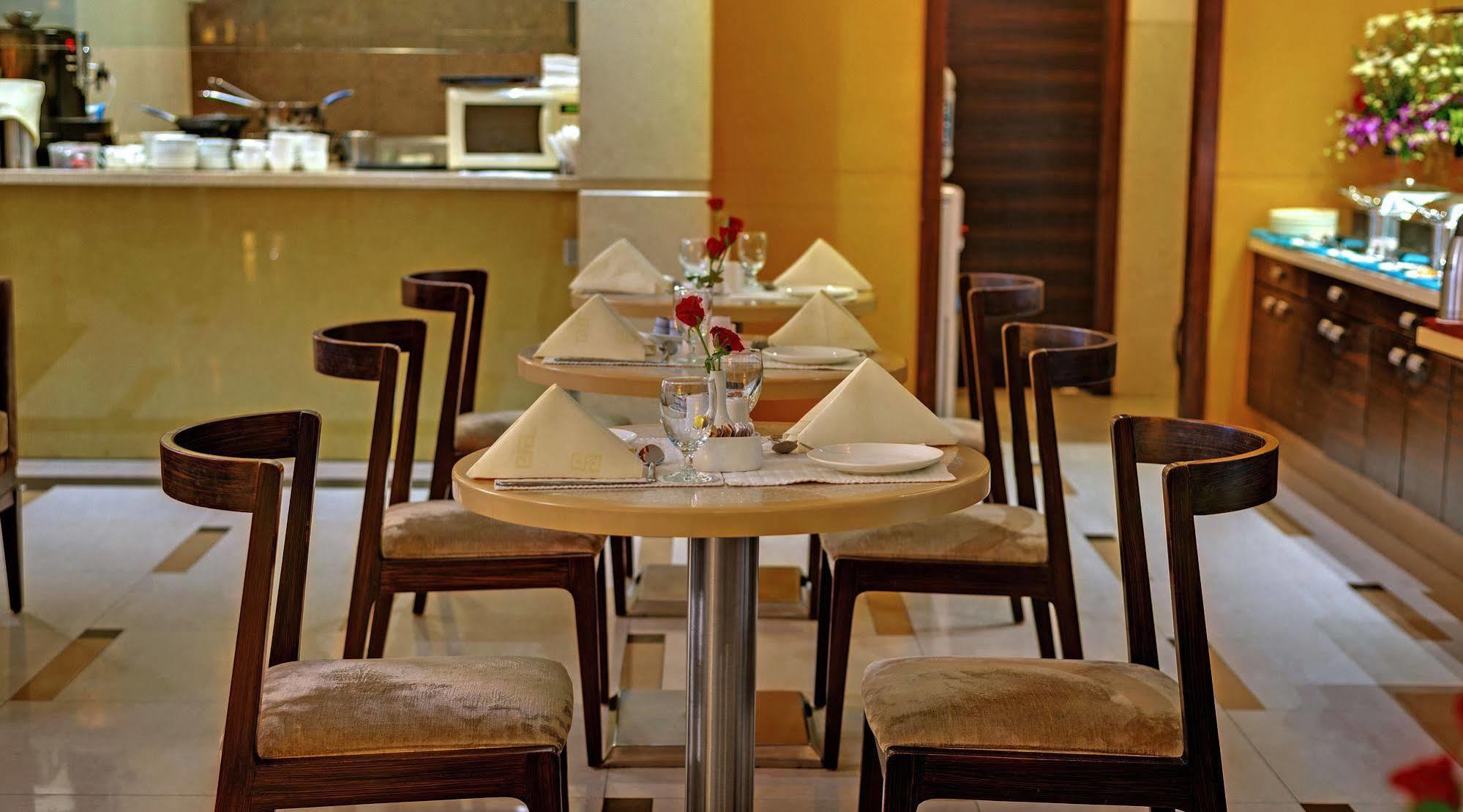 Grand Residency Hotel & Serviced Apartments Mumbai Exterior photo