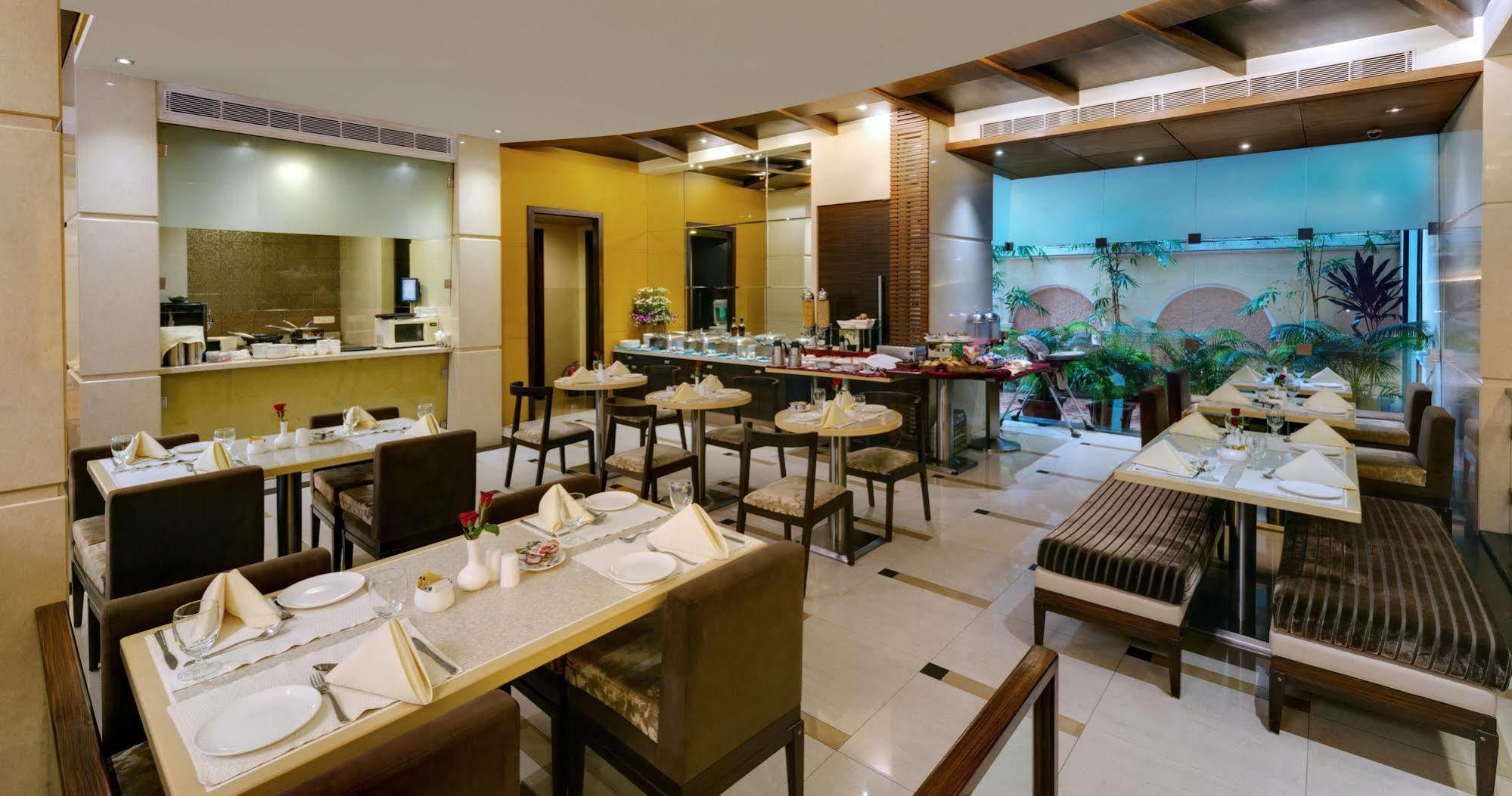 Grand Residency Hotel & Serviced Apartments Mumbai Exterior photo